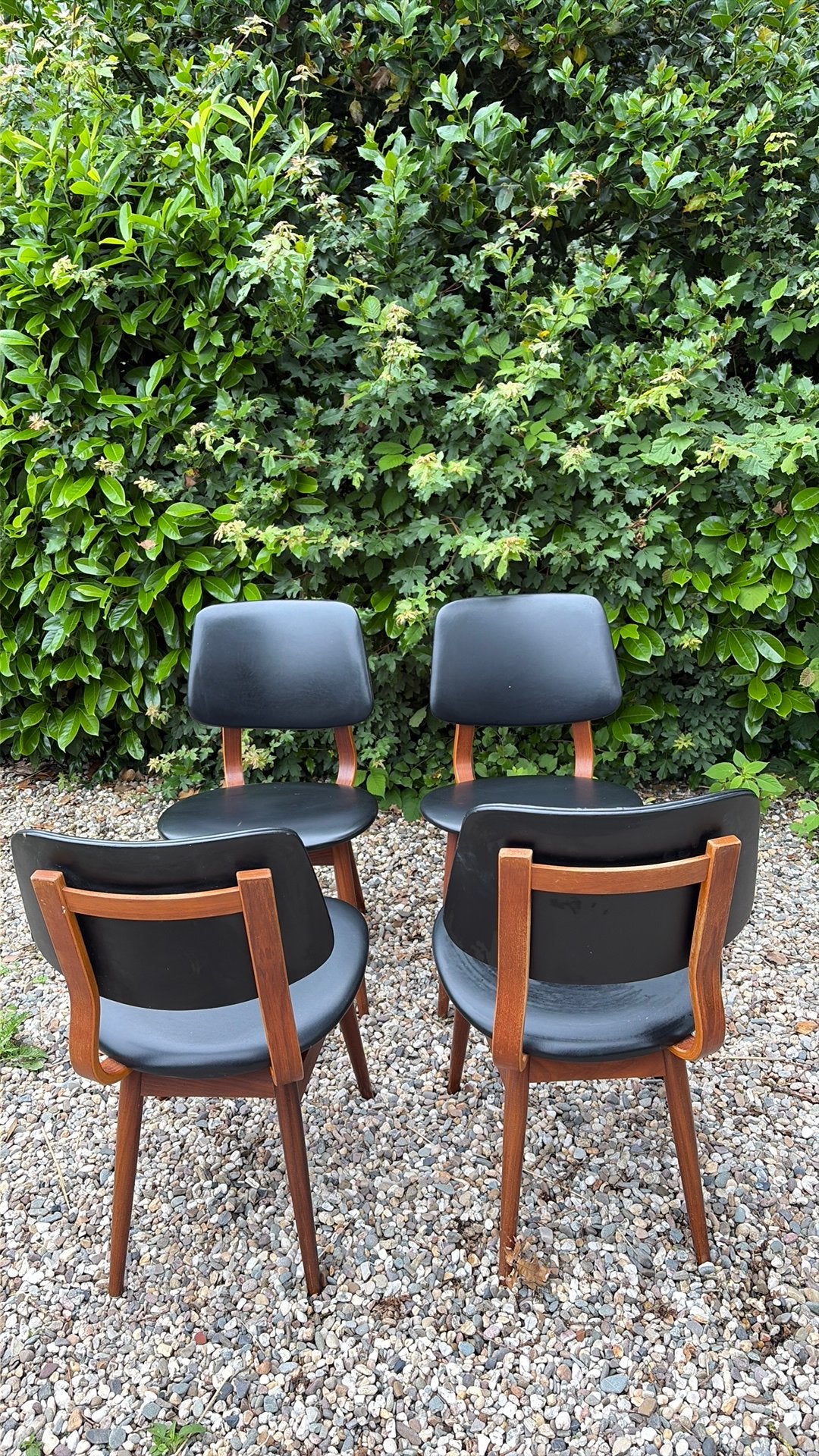 4 vintage teakhouten stoelen zwart skaileer, Ophalen, Gebruikt, Vintage mid century, Zwart
