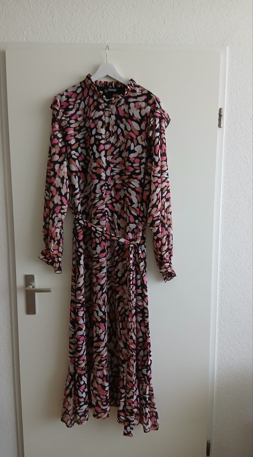 Prachtige nieuwe maxi jurk van NORAH. Maat 48., Kleding | Dames, Jurken, Verzenden, Maat 46/48 (XL) of groter, Nieuw, Norah