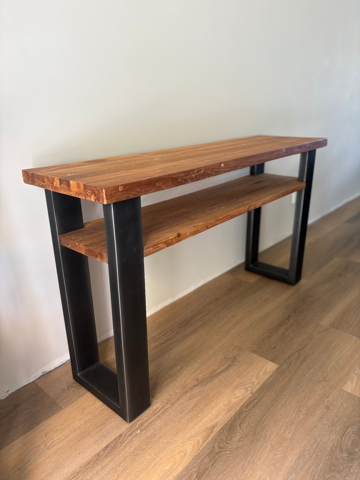 Pronto Wonen Sidetable / Wandtafel, Ophalen, 100 tot 150 cm, Zo goed als nieuw, Overige houtsoorten