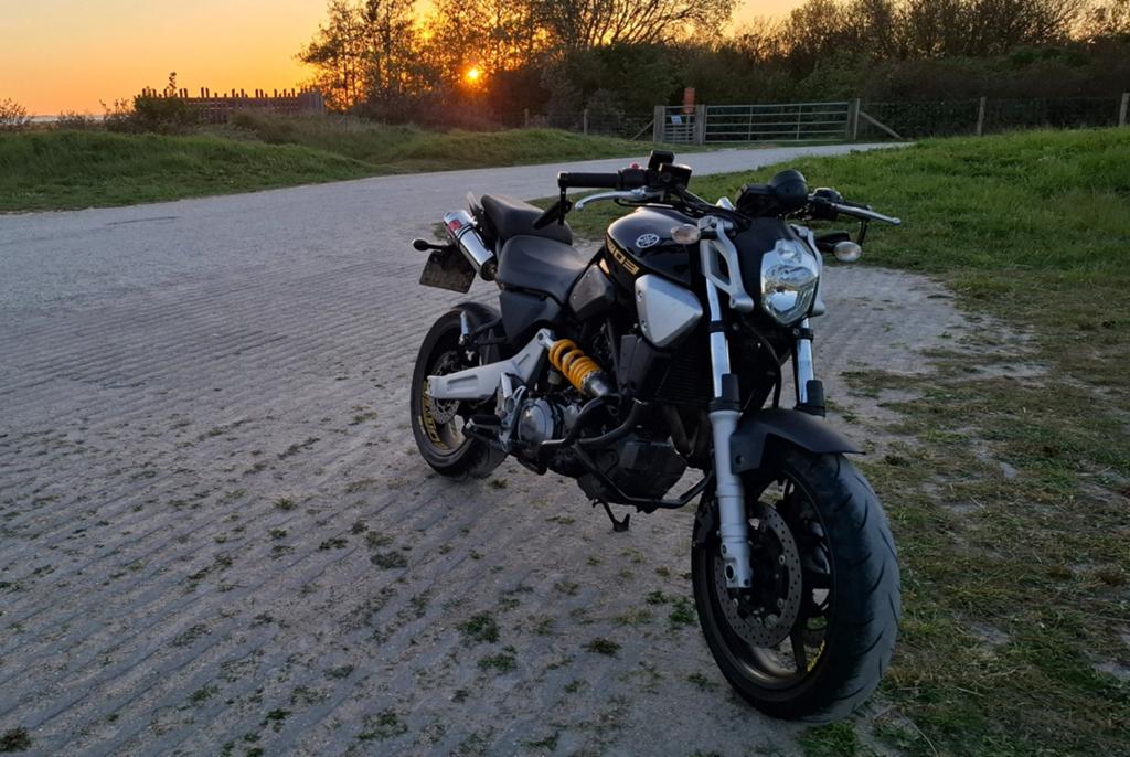 Yamaha MT-03  (A2), Sportuitlaat, Particulier, Minimaal motorrijbewijs A2, Handgeschakeld