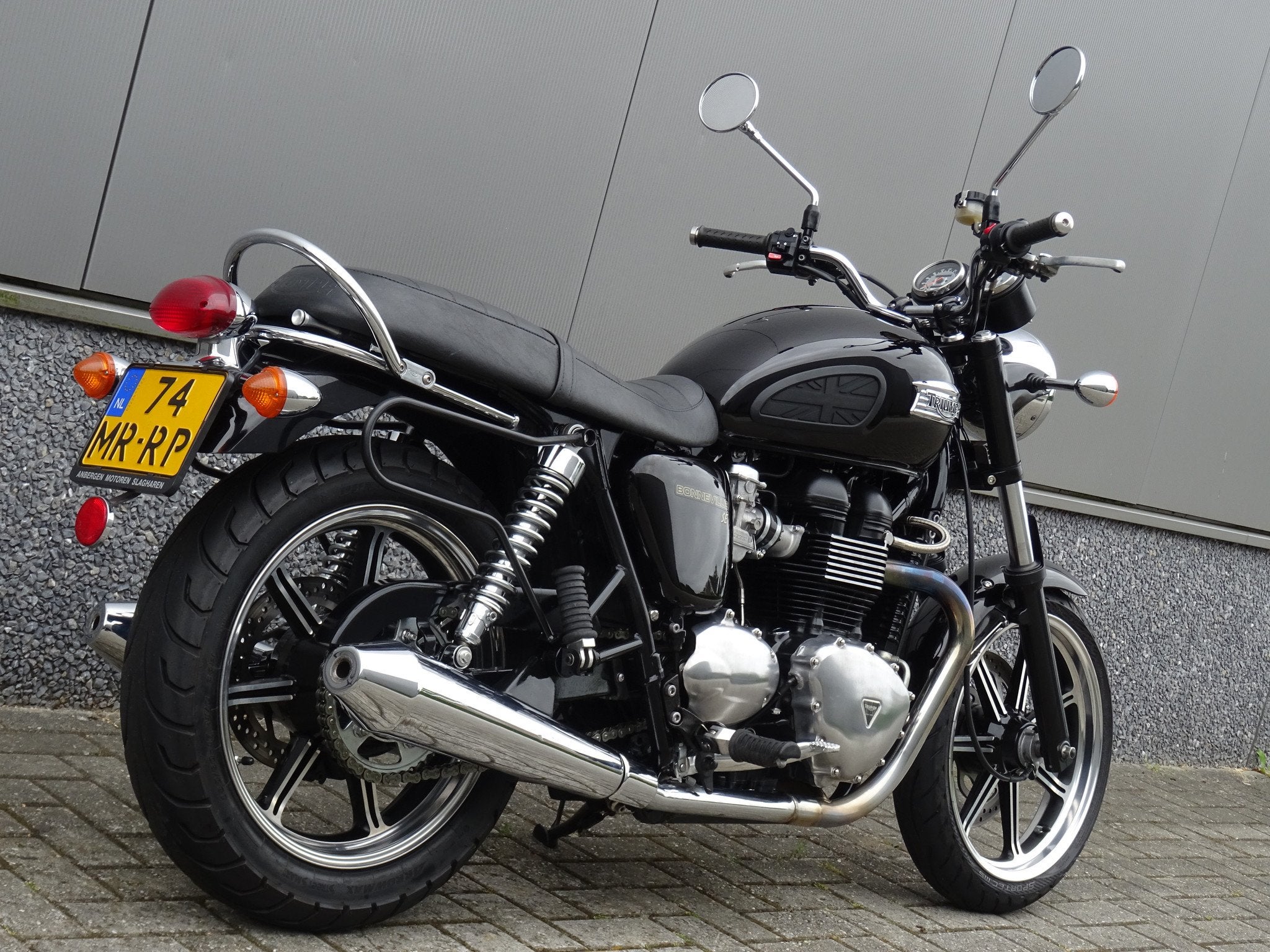 Triumph BONNEVILLE SE (bj 2009), Bedrijf, 865 cc, Naked bike
