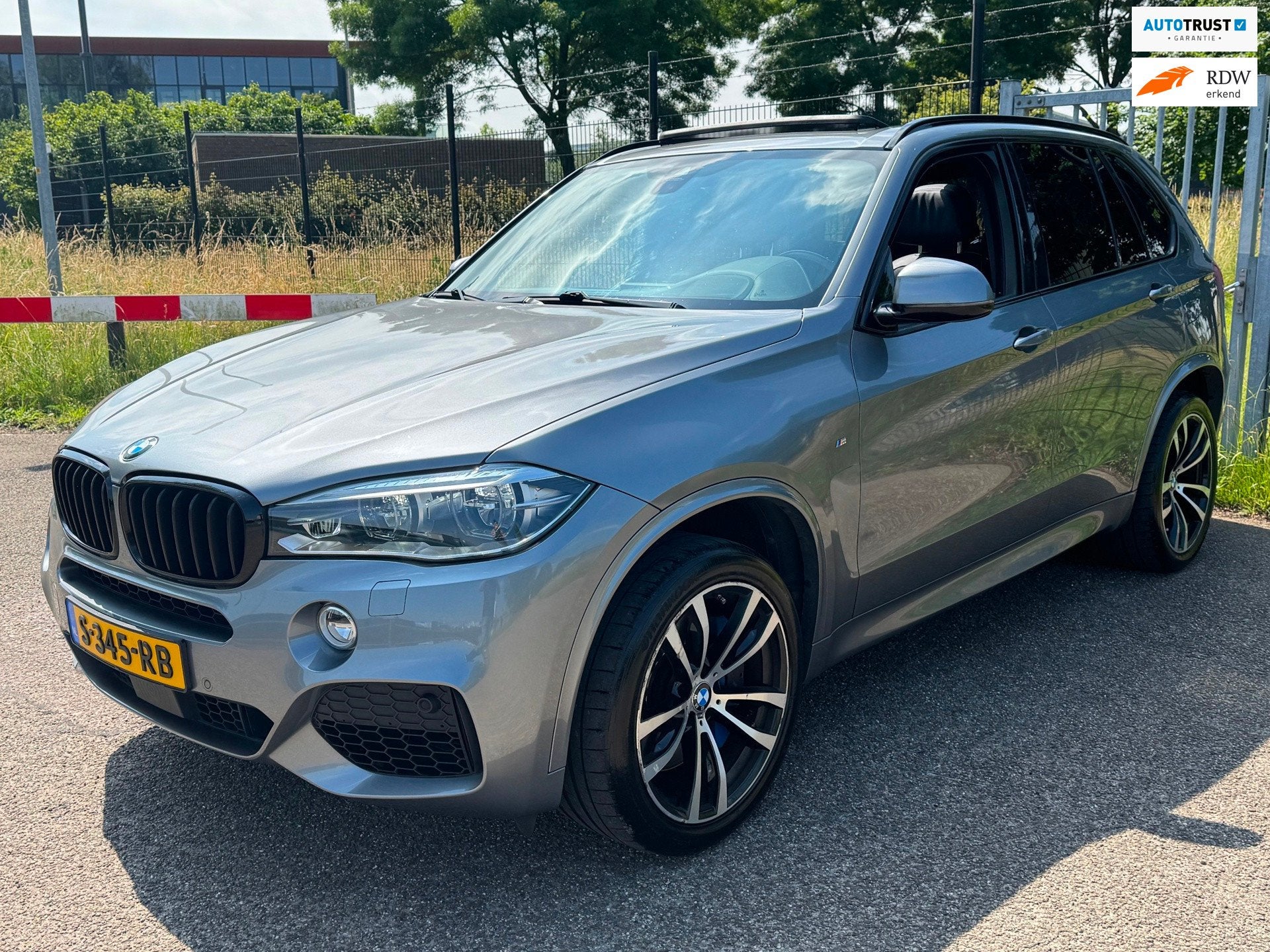 BMW X5 XDrive 50i High Exe M-Sport Pano Comfortseats HuD LED, Automaat, Dealer onderhouden, Gebruikt, Adaptive Cruise Control