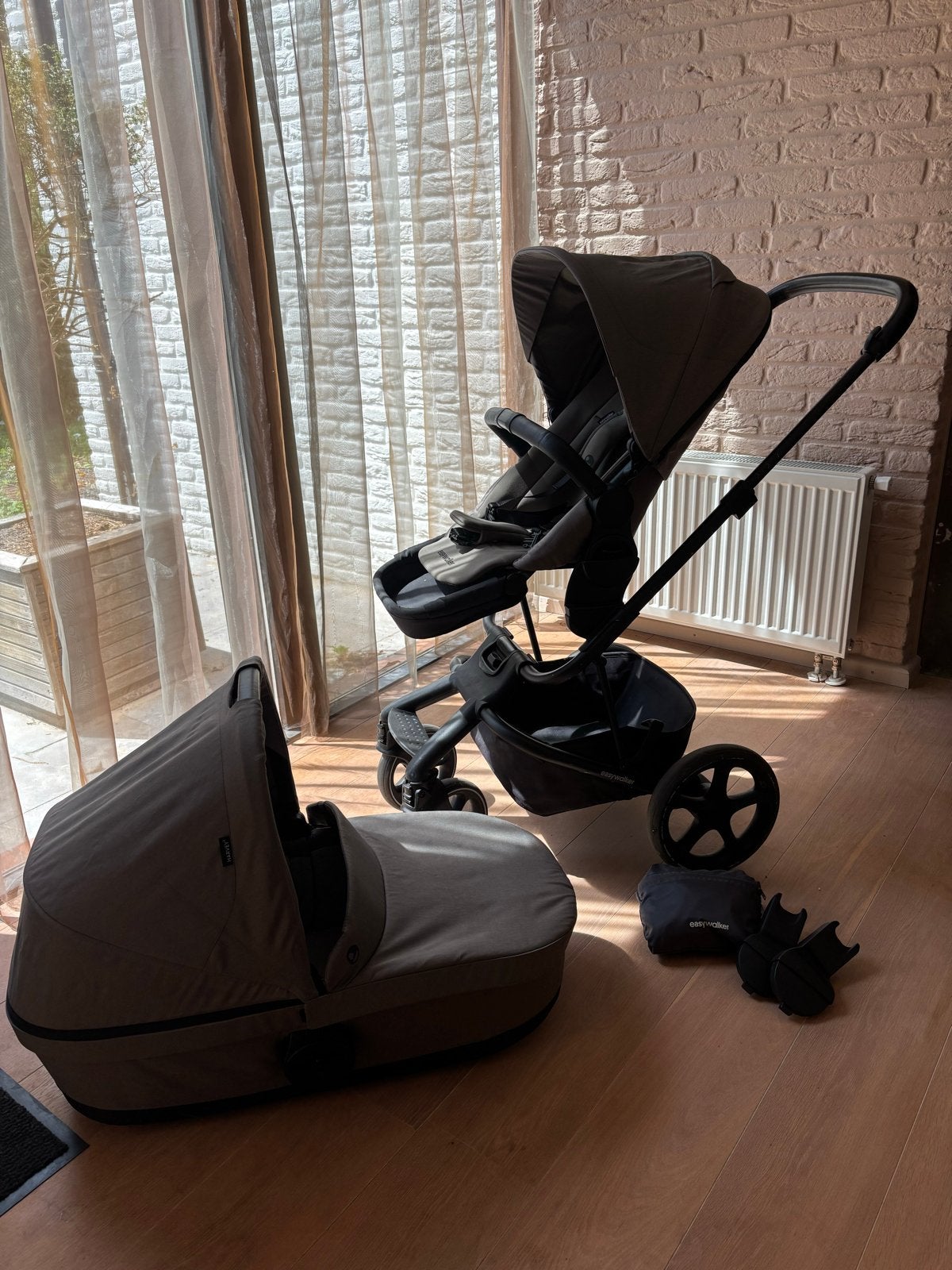 Easywalker Harvey 3 kinderwagen met reiswieg, Kinderen en Baby's, Kinderwagens en Combinaties, Gebruikt, Combiwagen, Met reiswieg