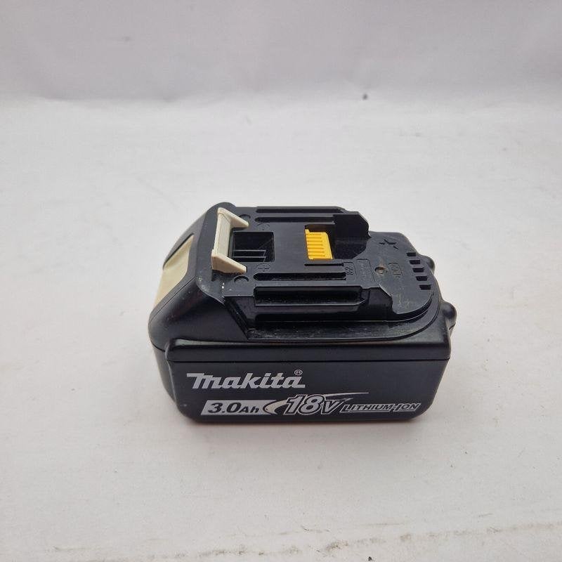 Makita 18V 3.0Ah acu || Nu Voor Maar € 34,99, Ophalen of Verzenden, Gebruikt
