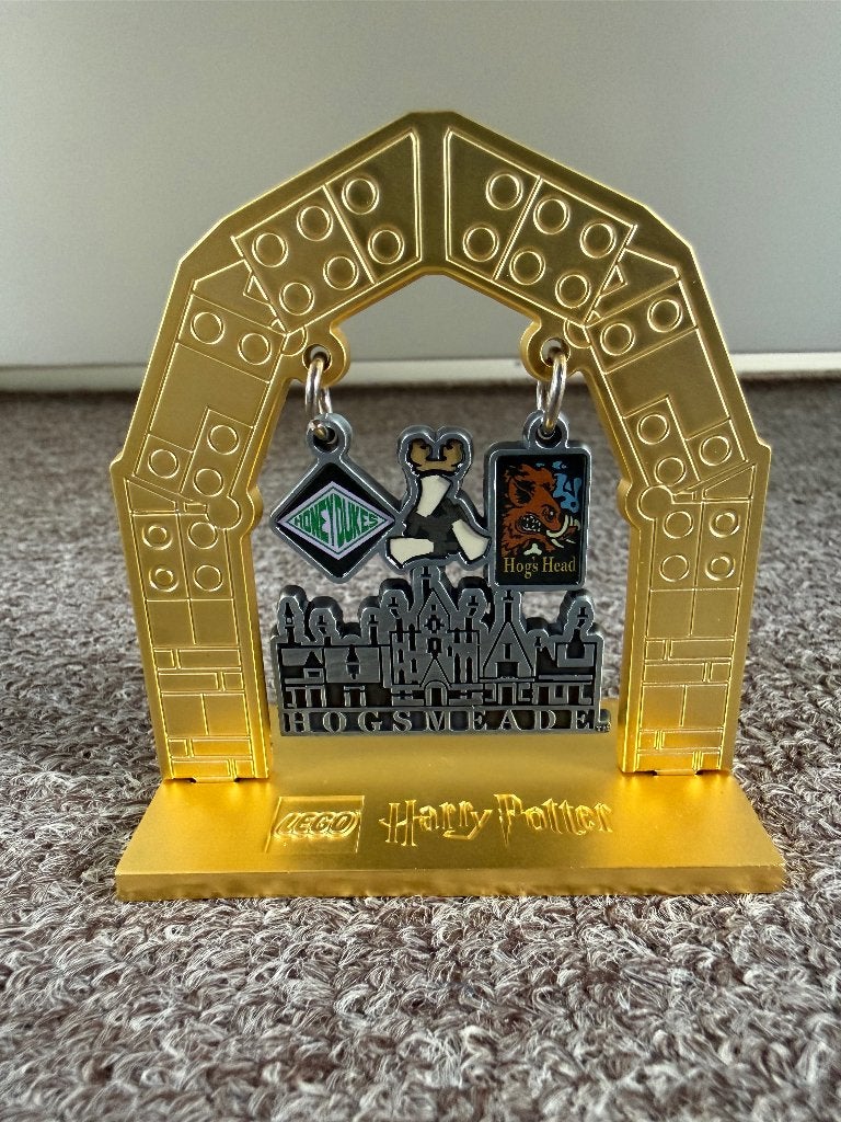 LEGO Harry Potter Hogsmeade Sign 5009867 GWP, Compleet, Lego, Harry Potter, Ophalen of Verzenden