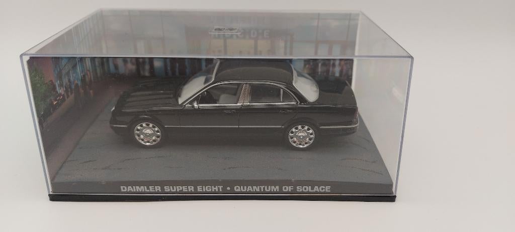 #70 Daimler Super Eight James bond auto met boekje, Verzenden, Nieuw, Auto, Universal Hobbies