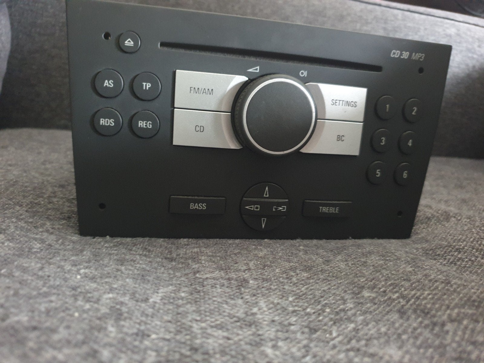 Opel CD 30 MP3 Autoradio, Auto diversen, Autoradio's, Ophalen of Verzenden, Gebruikt