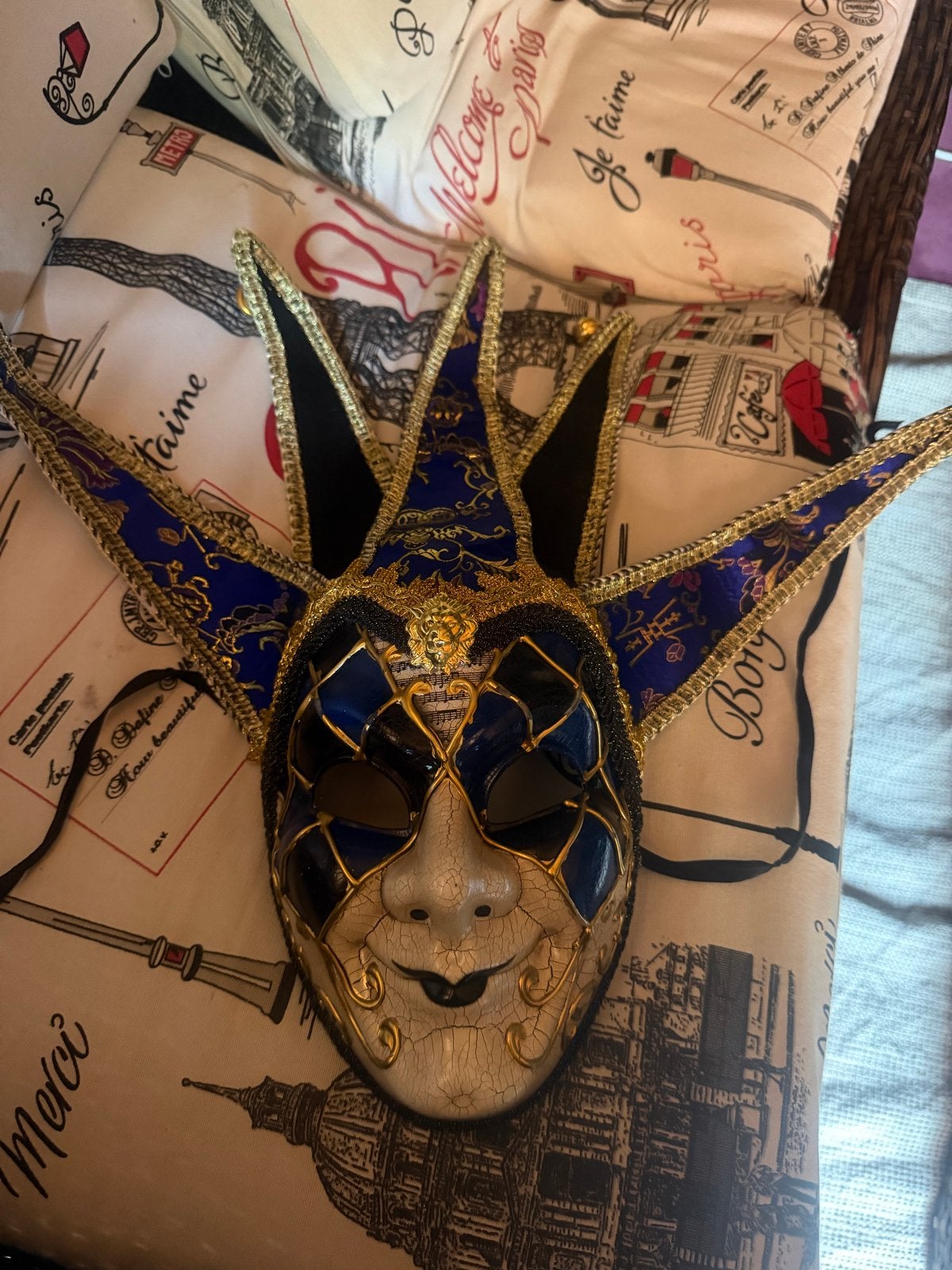 Venetiaans Masker - Blauw/Zwart Harlekijn Design, Ophalen of Verzenden, Zo goed als nieuw, Feestartikel, Carnaval