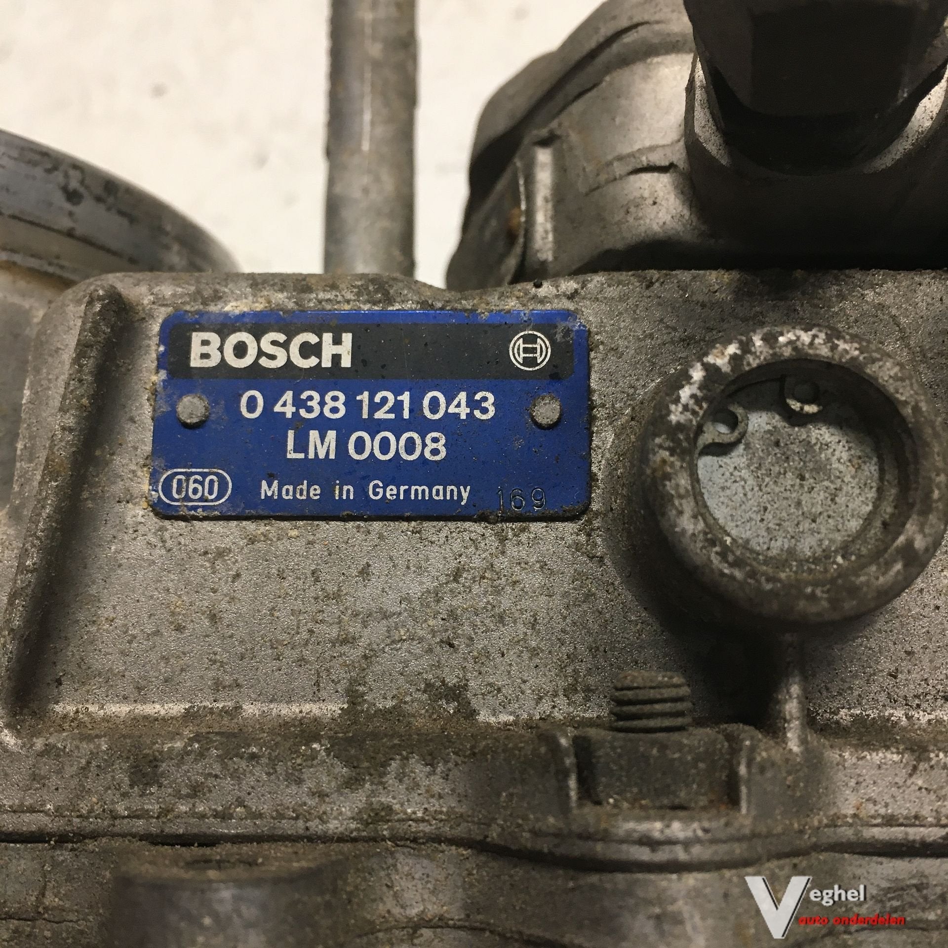 Mercedes W124  Spinnekop  Bosch 0438 121 043, Auto-onderdelen, Gebruikt, -, -, Ophalen of Verzenden