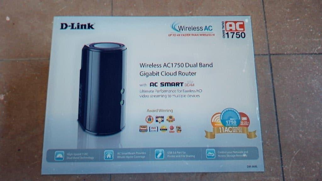 D-Link DIR-868L AC1750 dualband gigabit router in doos, Computers en Software, Ophalen of Verzenden, Zo goed als nieuw, Router
