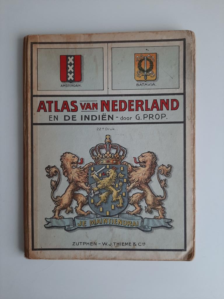 ATLASSEN  - 60 tot 90 jaar oud, Gelezen, Overige atlassen, Ophalen of Verzenden, 1800 tot 2000