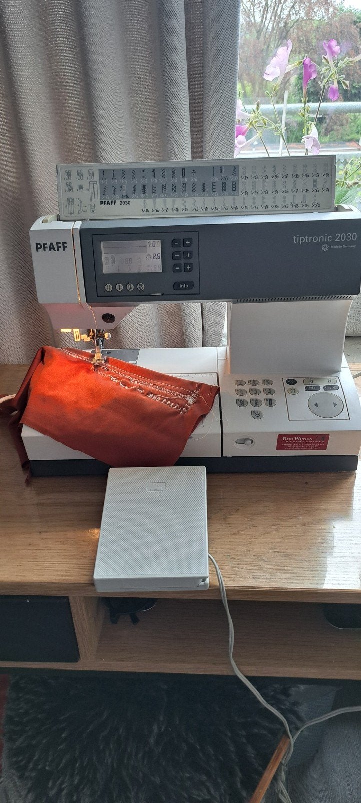 Prachtige en goed werkende Pfaff Tiptronic 2030 naaimachine, Ophalen of Verzenden, Gebruikt, Naaimachine, Pfaff