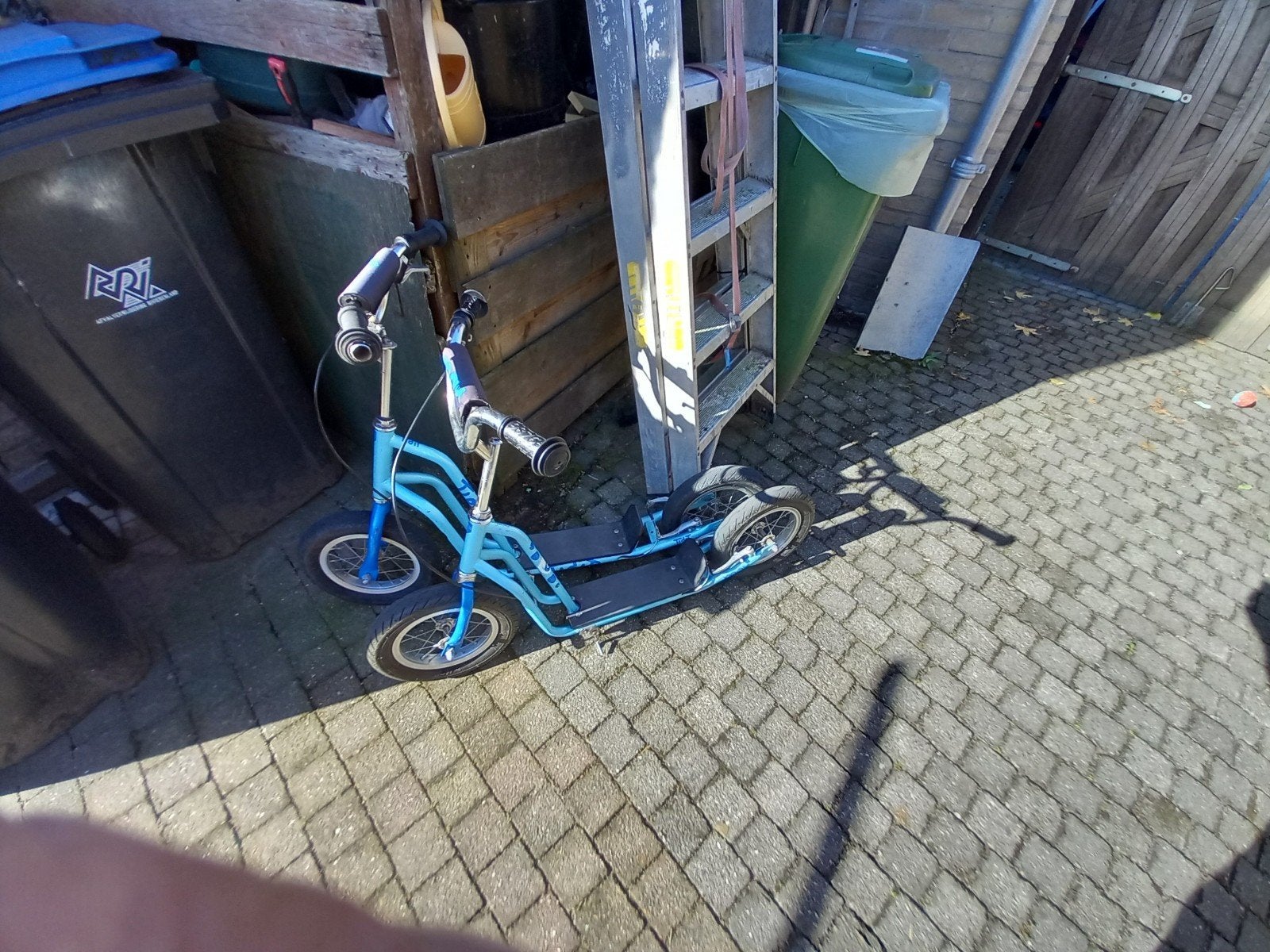 Blauwe step voor kinderen - Gebruikt maar in goede staat, Fietsen en Brommers, Ophalen, Gebruikt, Gewone step, Kids