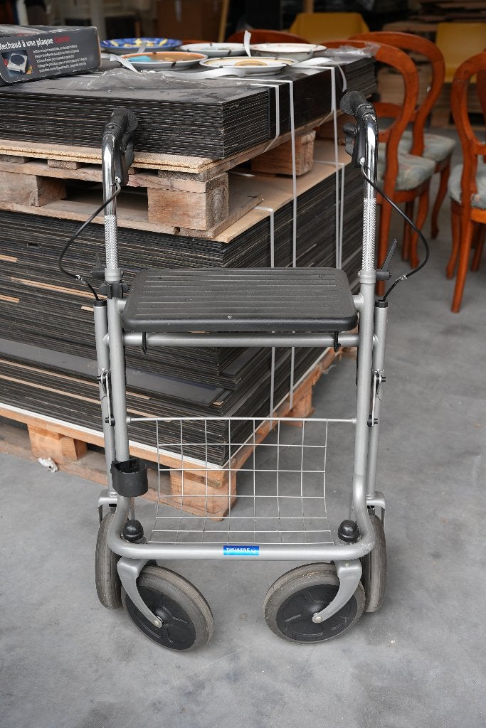 Rollator - in hoogte verstelbaar - handige loophulp, Diversen, Rollators, Gebruikt, Ophalen