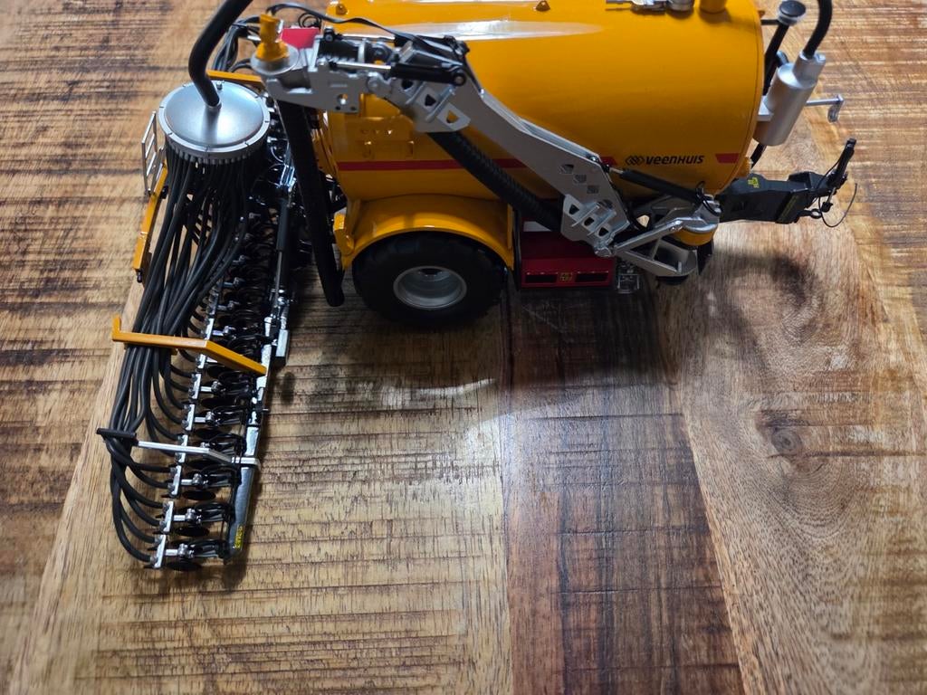 Veenhuis mesttank Zo goed als nieuw, Ophalen of Verzenden, Zo goed als nieuw, Tractor of Landbouw, Overige merken