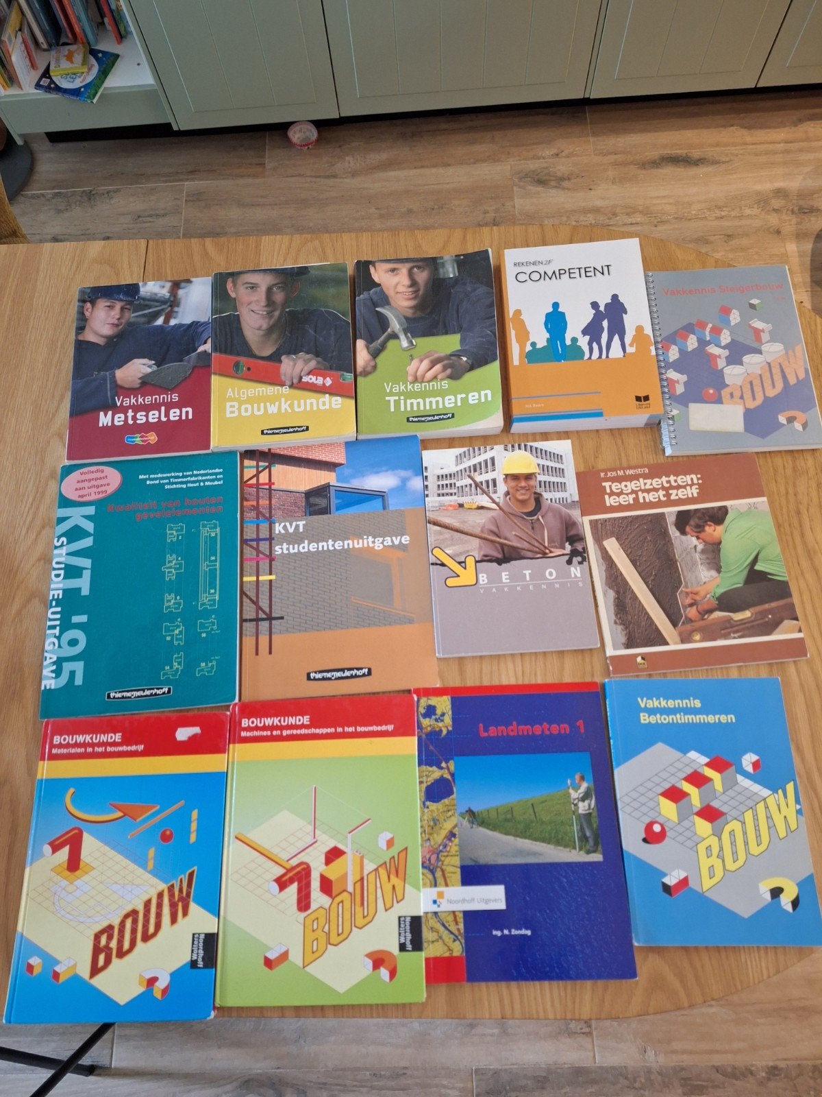 Bouwkunde boeken (MBO/HBO) - Diverse vakken, Boeken, Gelezen, Diverse auteurs, Ophalen of Verzenden, MBO