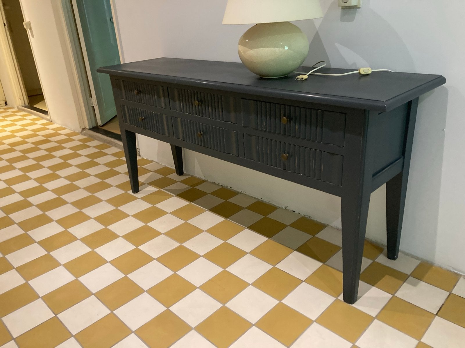 Grijze sidetable met 6 laatjes, Huis en Inrichting, Tafels | Sidetables, Gebruikt, 25 tot 50 cm, 100 tot 150 cm, Rechthoekig, Overige houtsoorten