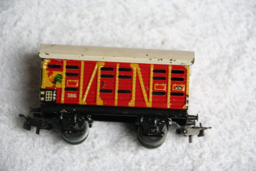 Märklin 386 H0 Veewagen - Kippenwagon van de DB (8.13), Wisselstroom, Gebruikt, Wagon, Ophalen of Verzenden