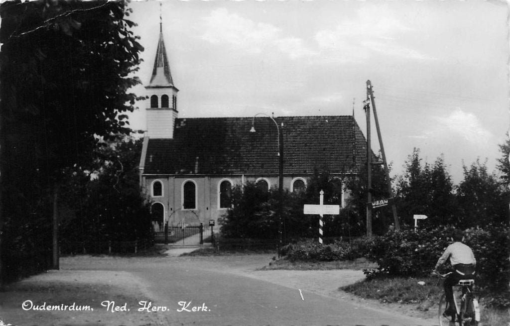 703-399-047 Oudemirdum Ned Herv Kerk, Verzamelen, Verzenden, Voor 1920, Friesland