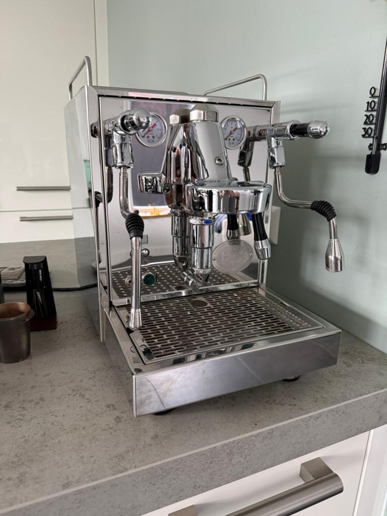 ECM Mechanika Max espressomachine met Mazzer Super Jolly, Witgoed en Apparatuur, Koffiezetapparaten, Espresso apparaat, 10 kopjes of meer