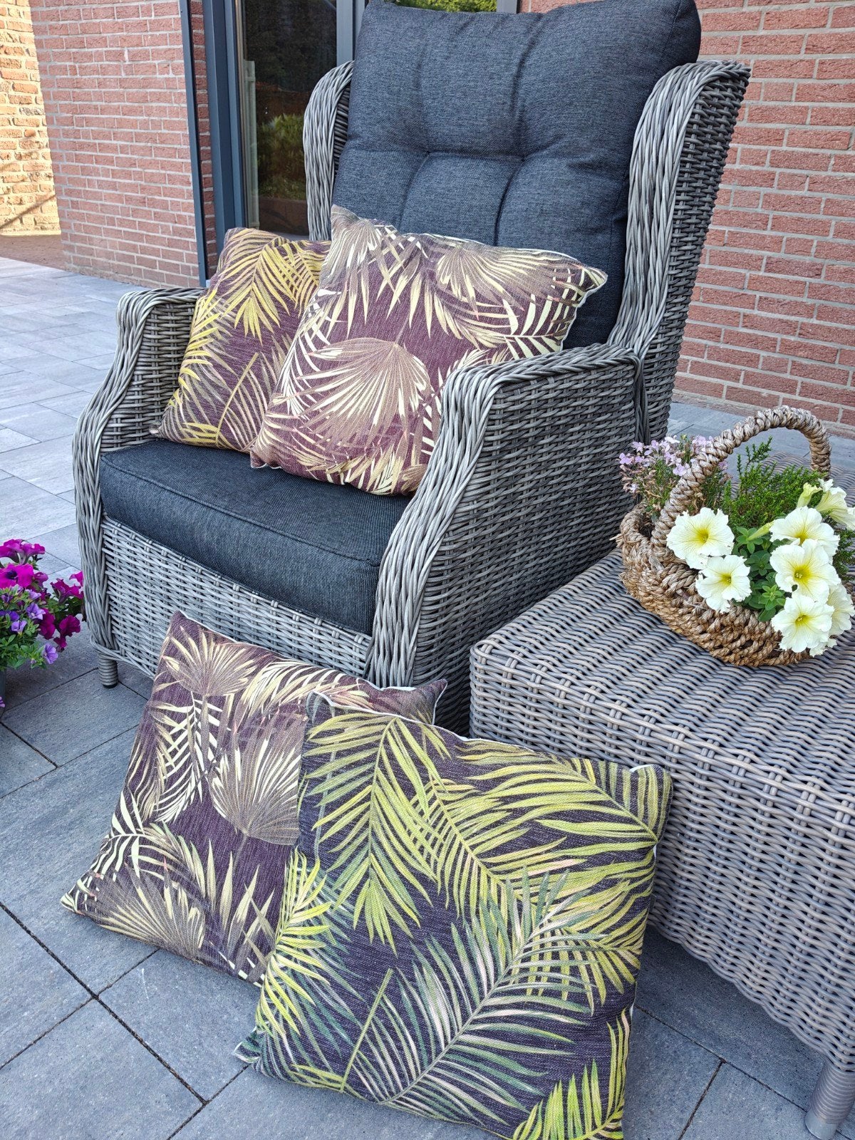 Leuke kussens met palmbladprint, Ophalen of Verzenden, Zo goed als nieuw, Groen, Vierkant