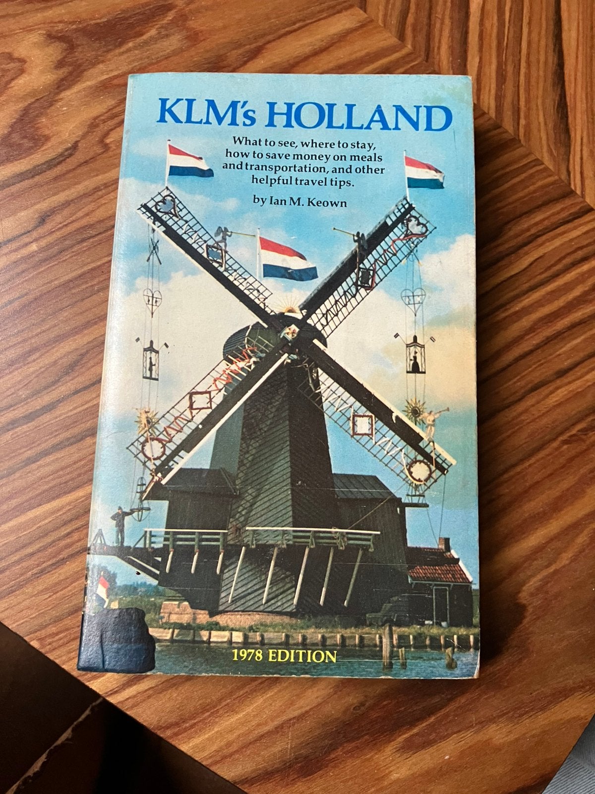 Boek KLM’s holland 1978 Ian M. Keown, Ophalen of Verzenden, Zo goed als nieuw