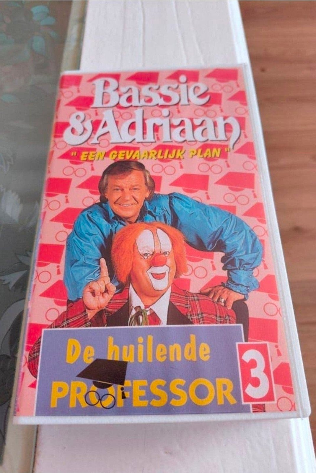 Bassie en Adriaan Huilende Professor 3 Gevaarlijk Plan., Cd's en Dvd's, Ophalen of Verzenden, Gebruikt, Kinderprogramma of -film
