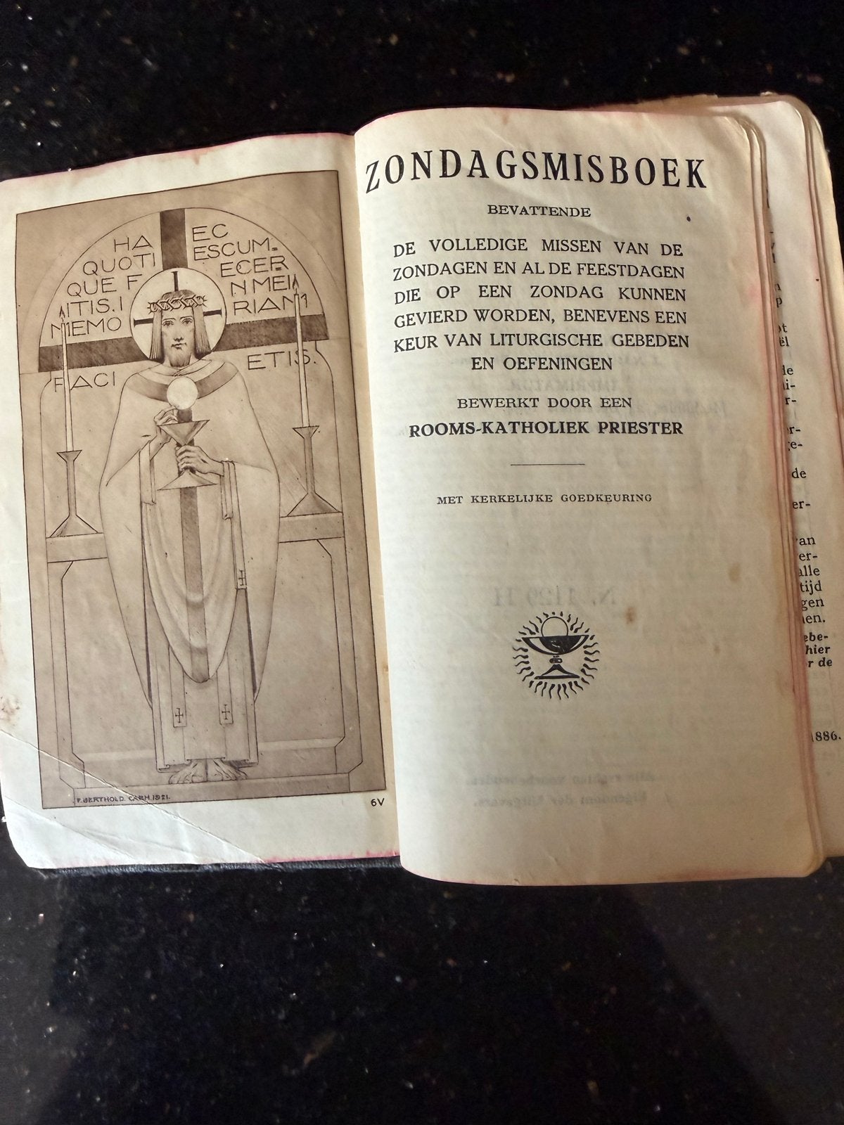 Antiek Zondagsmisboek met bidprentjes - Rooms-Katholiek, Antiek en Kunst, Antiek | Religie, Ophalen of Verzenden