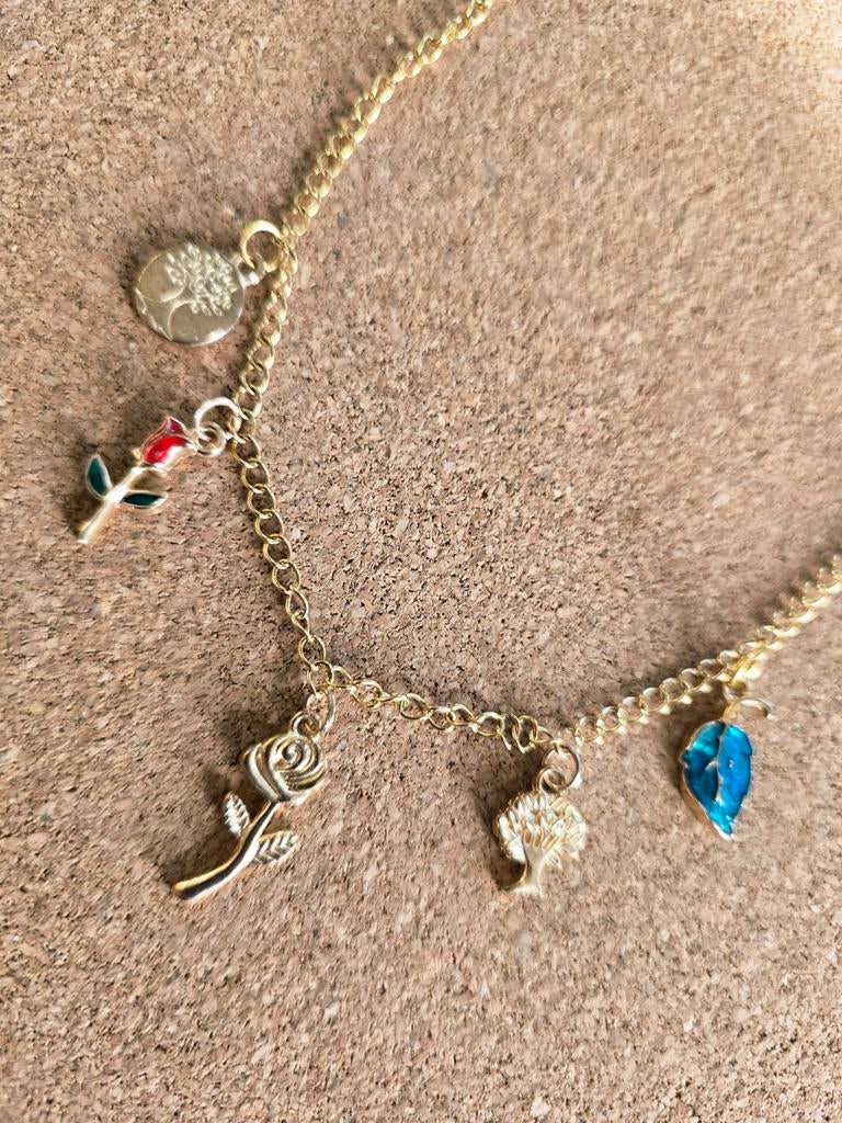 Nieuwe prachtige goudkleurige bedelketting, Ophalen of Verzenden, Nieuw
