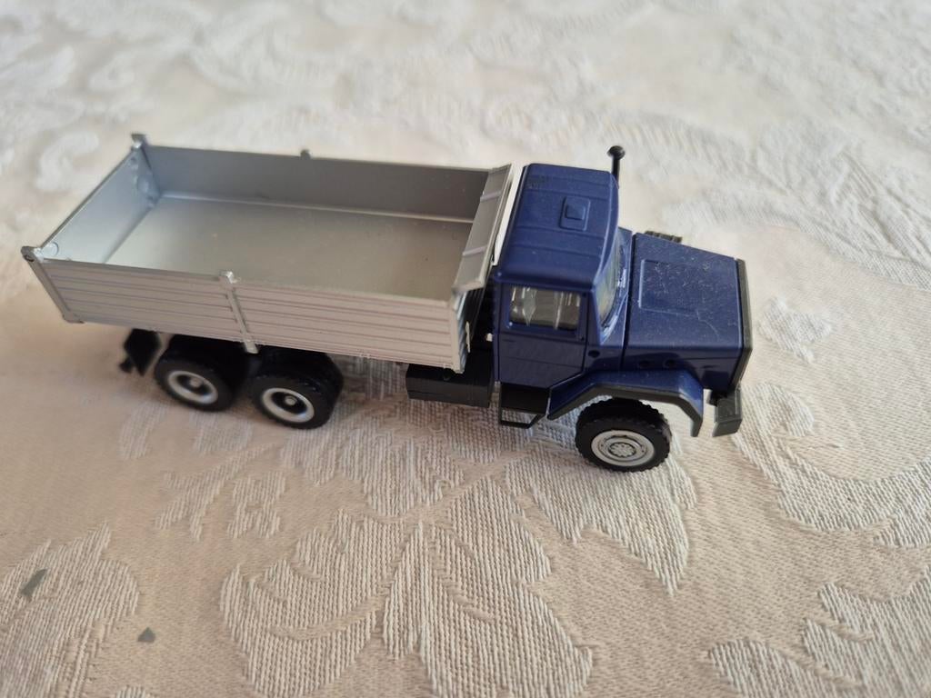 Bakwagen IVECO, Hobby en Vrije tijd, Modelauto's | 1:87, Ophalen of Verzenden, Bus of Vrachtwagen