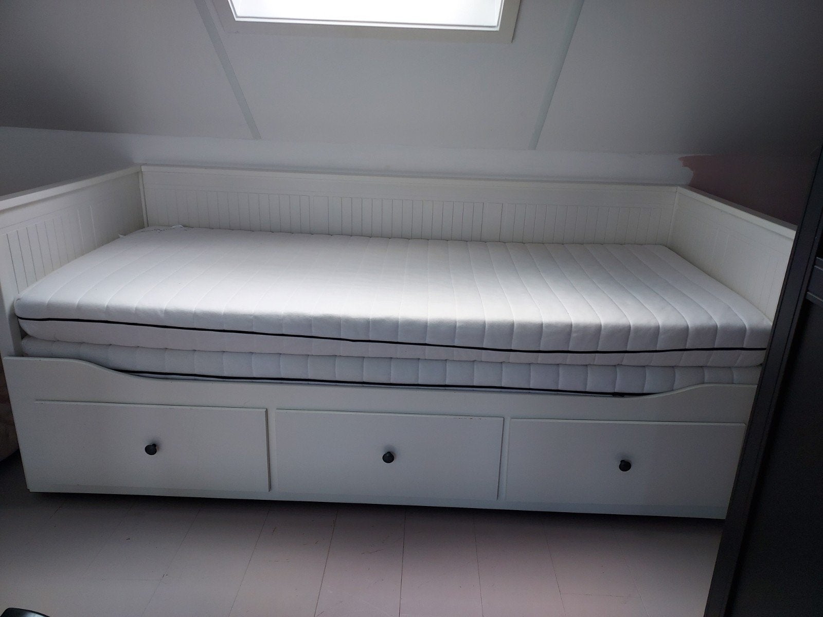 Bedbank Ikea, Ophalen, Tweepersoons, Wit, 80 cm