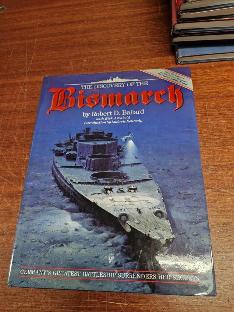 The Discovery of the Bismarck - Robert D. Ballard, Ophalen of Verzenden, 20e eeuw of later, Gelezen, Robert D. Ballard