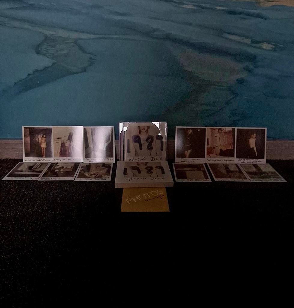 Taylor Swift: 1989 deluxe met polaroids, Ophalen of Verzenden, Zo goed als nieuw, Boxset