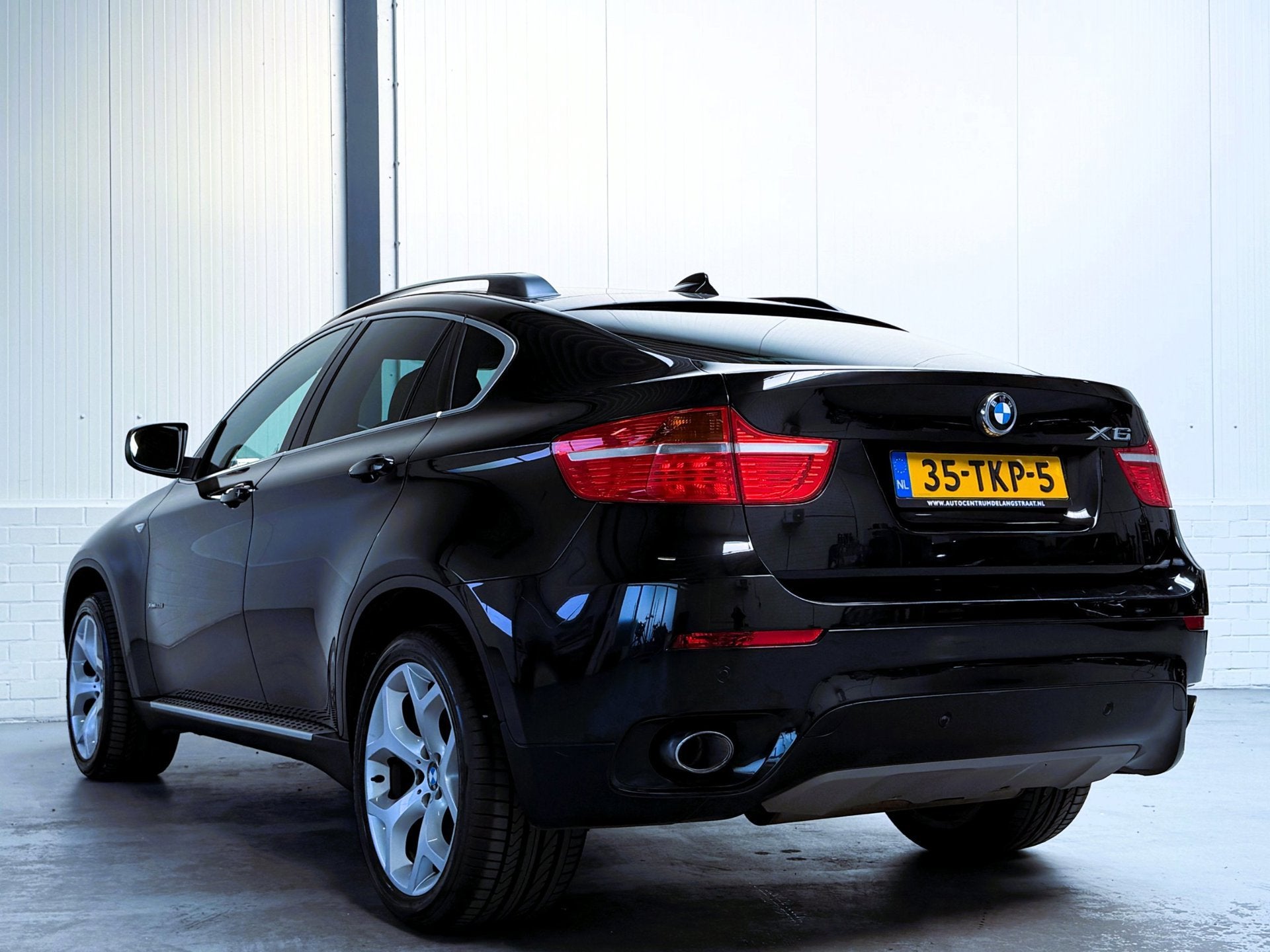 BMW X6 XDrive40d High Executive|Org NL|360 Camera|Trekhaak, Auto's, Euro 5, Gebruikt, Zwart, 2993 cc