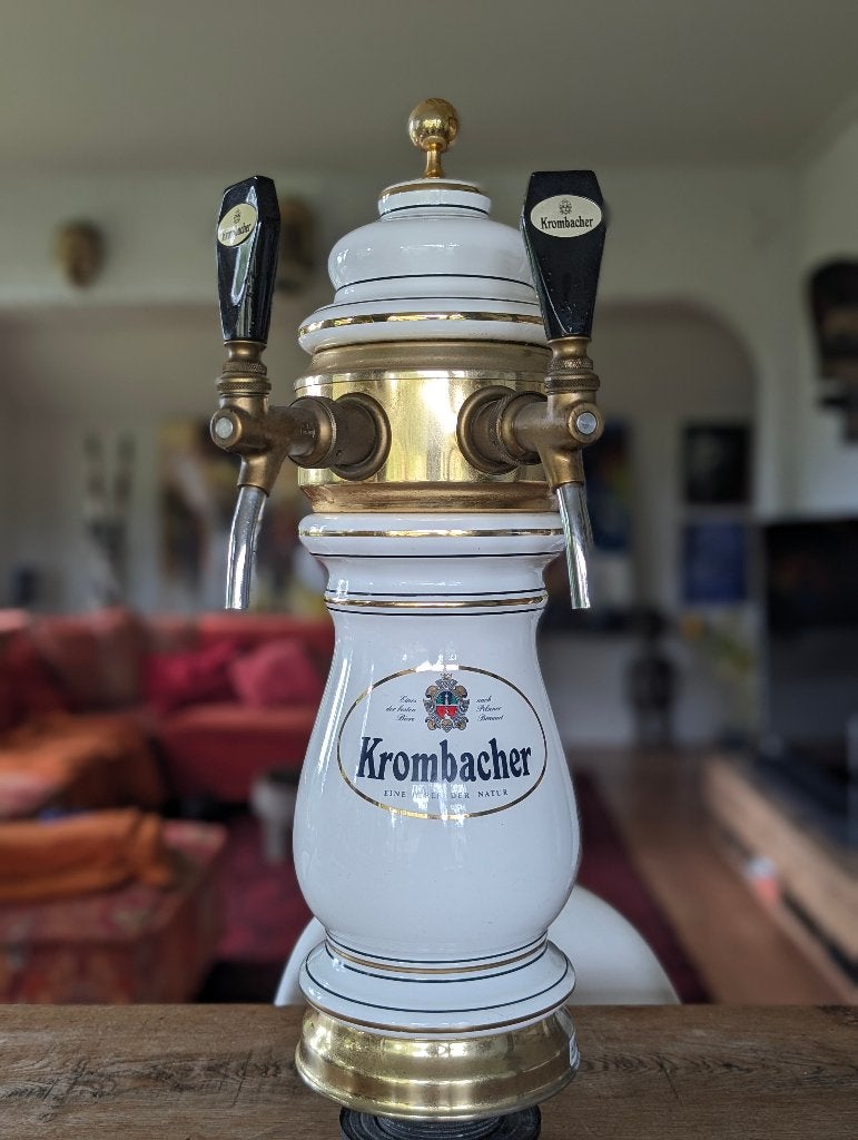 Originele porseleinen tap zuil (Krombacher), Ophalen, Zo goed als nieuw, Overige typen, Overige merken