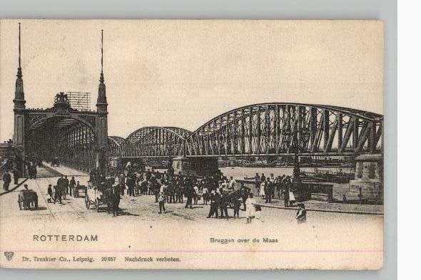 Rotterdam Bruggen over de Maas  zeer druk poseren st 1905, Ophalen of Verzenden, Voor 1920, Gelopen, Zuid-Holland