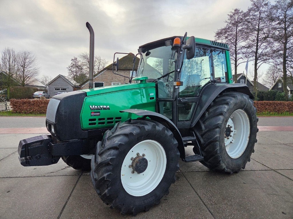 Valtra, Zakelijke goederen, Agrarisch | Tractoren, Overige merken, 80 tot 120 Pk, Gebruikt, Finland
