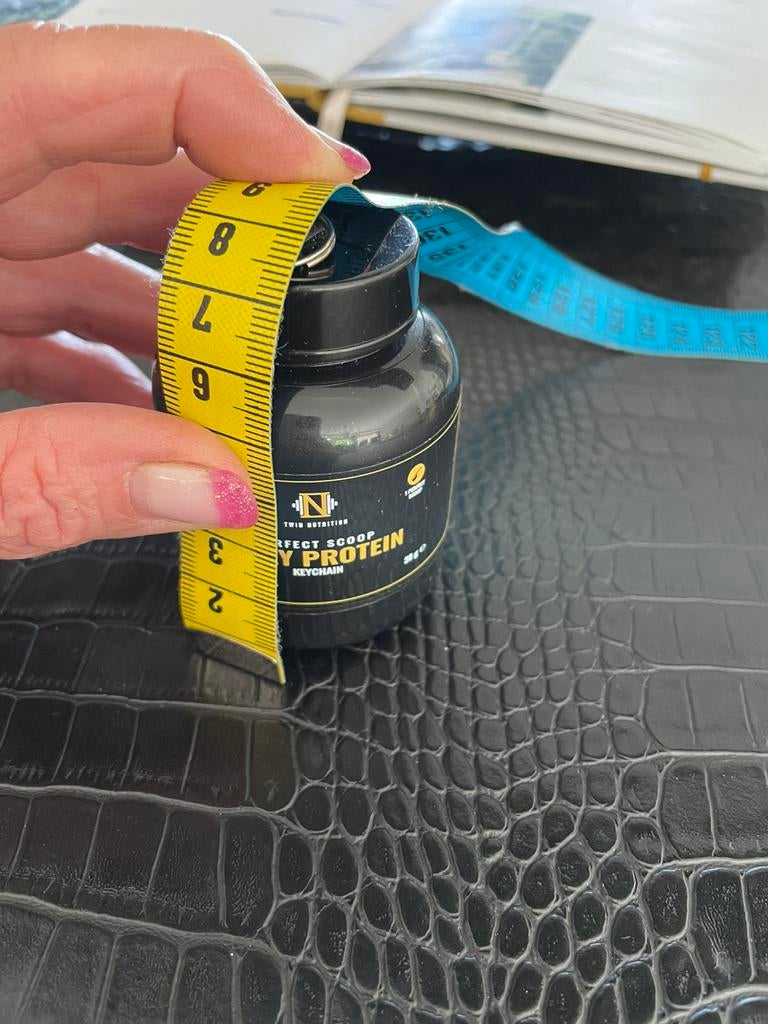 Whey protein sleutelhanger potje ( handig voor kleine hoevee, Ophalen of Verzenden, Zo goed als nieuw