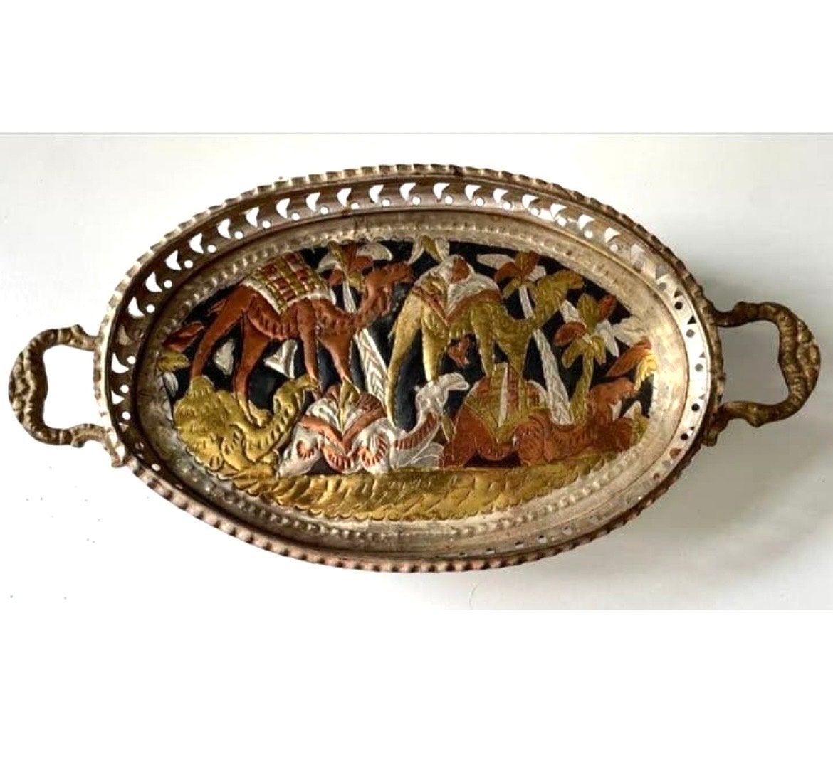 Grote vintage schaal met oosterse kameeldecoratie, Ophalen of Verzenden