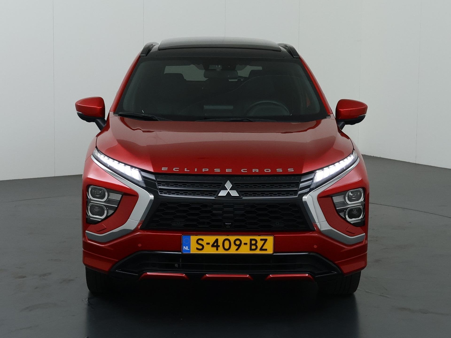 Mitsubishi Eclipse Cross 2.4 PHEV Instyle | Schuif/kanteldak, Automaat, 188 pk, 14 kWh, Euro 6