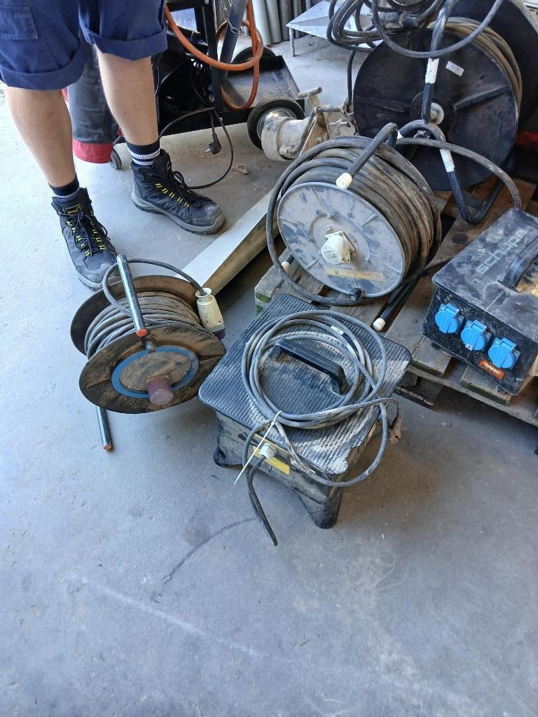 Keraf 869 trafo 230-42 volt met 2 haspels, Doe-het-zelf en Verbouw, Ophalen, Gebruikt, Overige typen