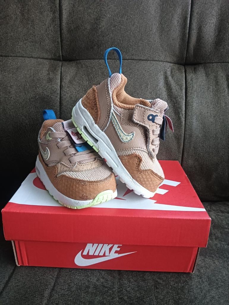 Nike Air Max maat 19,5, Ophalen of Verzenden, Zo goed als nieuw, Jongetje of Meisje, Schoentjes