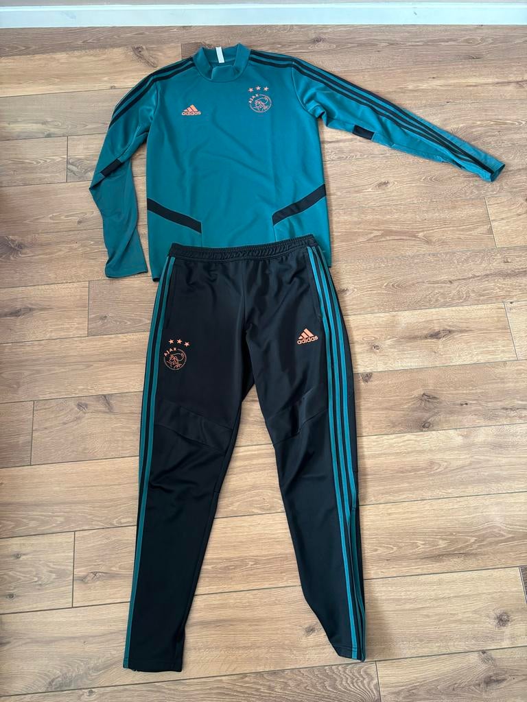 Ajax Trainingspak 19/20 Adidas - Maat M, Ophalen of Verzenden, Gedragen, Maat 48/50 (M), Voetbal