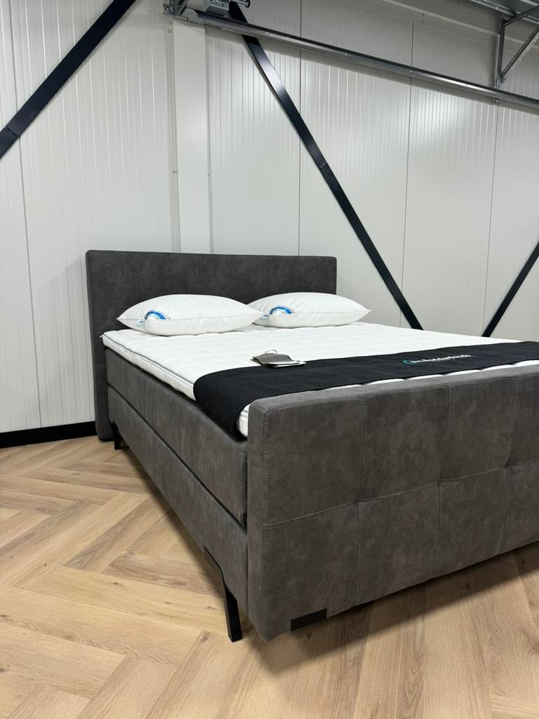 NIEUW SHOWROOM MODEL 160x200 BOXSPRING POCKETVERING, Huis en Inrichting, Ophalen of Verzenden, 200 cm, 160 cm, Nieuw