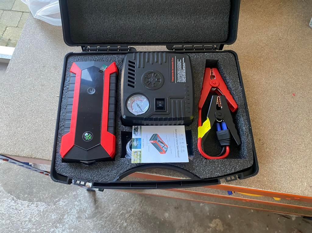 Ongebruite Jumpstarter met bandenpomp - starthulp., Ophalen of Verzenden, Nieuw