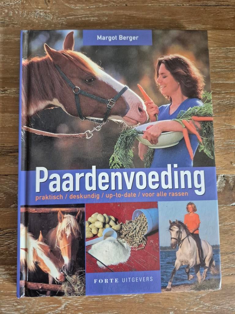 M. Berger - Paardenvoeding, Lopen en Fietsen, Ophalen of Verzenden, Zo goed als nieuw, M. Berger