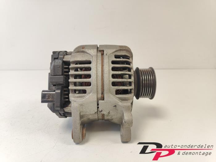 Dynamo van een Volkswagen Golf, Gebruikt, -, Volkswagen, -