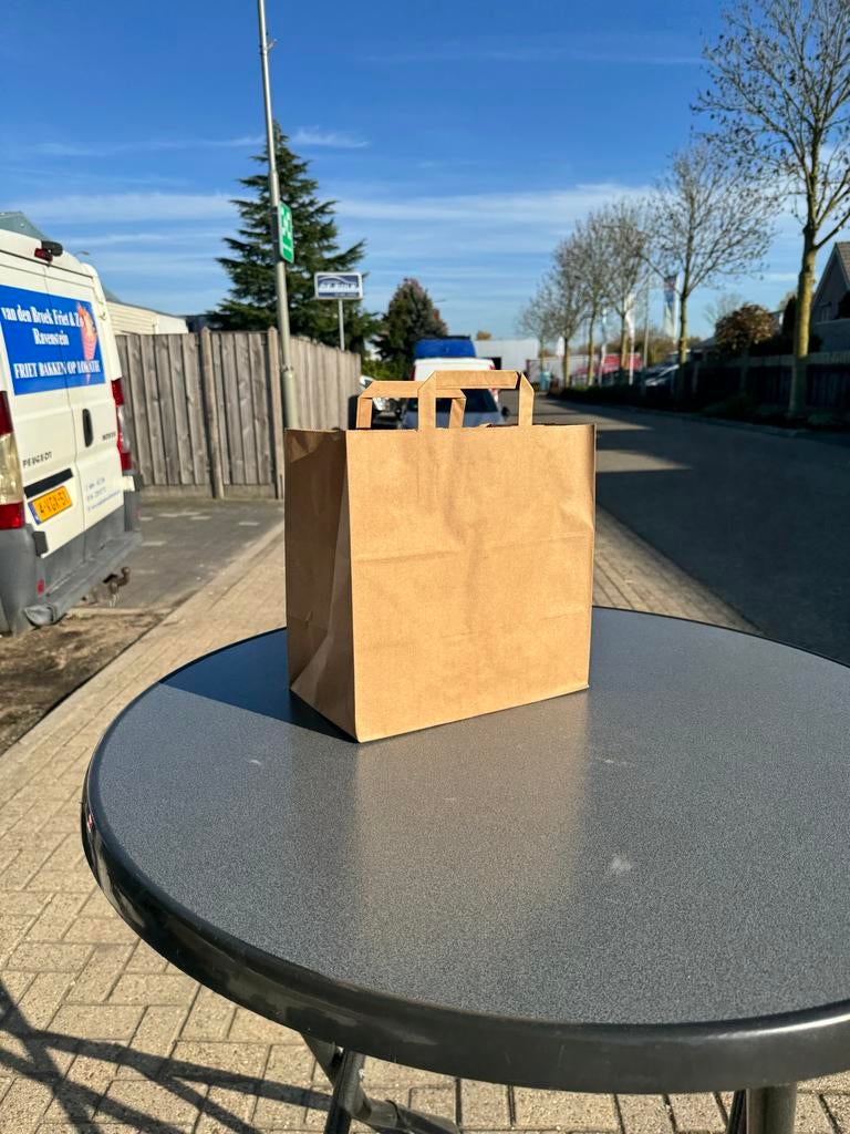 Papieren tasjes 28x17x29cm - 250 stuks, Zakelijke goederen, .., Overige typen, Nieuw in verpakking, ..