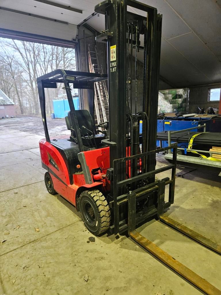 1.6 ton heftruck electrische, Zakelijke goederen, Machines en Bouw | Heftrucks en Intern transport, 1000 tot 2000 kg, Ophalen