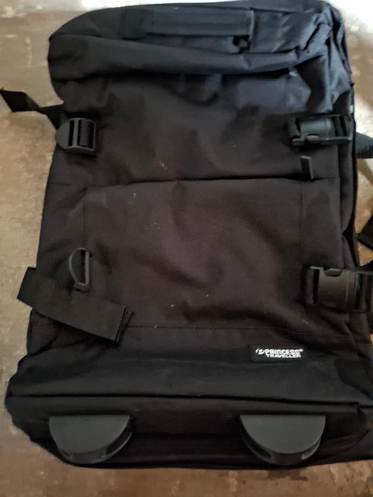 Princess traveller soft tas 52x3x21 nieuw met wieltjes, Ophalen of Verzenden, Nieuw, Zacht kunststof, Wieltjes